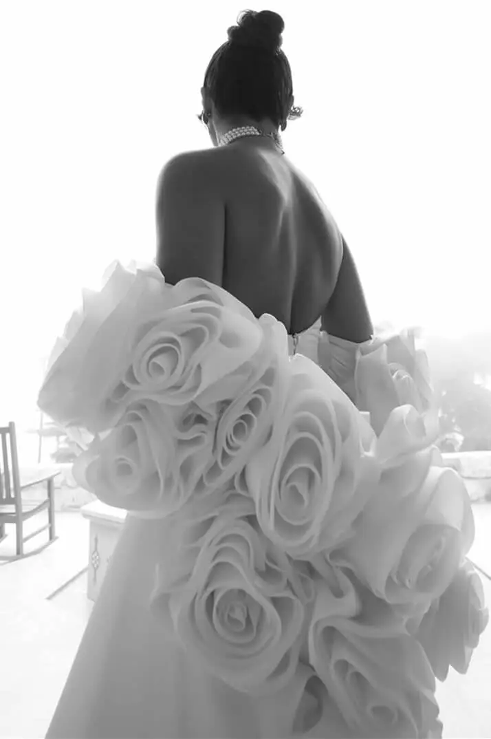 01-2025/Products-PicR-11297251-weddingdress2.jpg