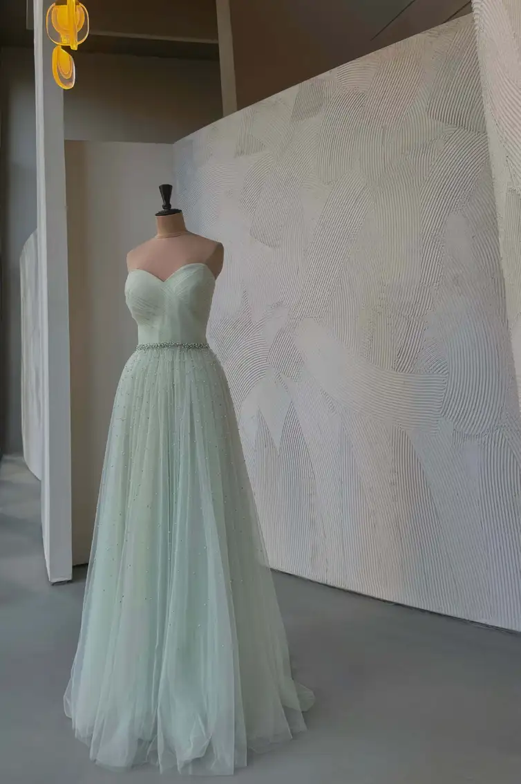“ MINTY “ LONG - STRAPLESS - CORSET - FLOWY