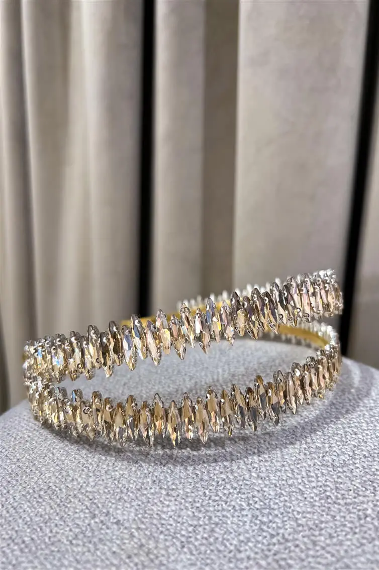 GOLD- TWO LINES- HEADPIECE