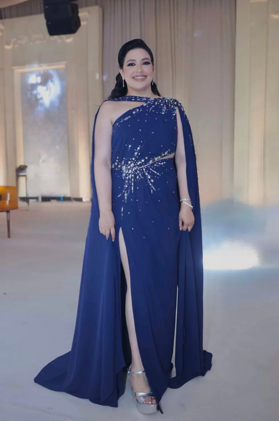 “PATRIOT” - LONG - ONE SHOULDER - FLOWY - with choker