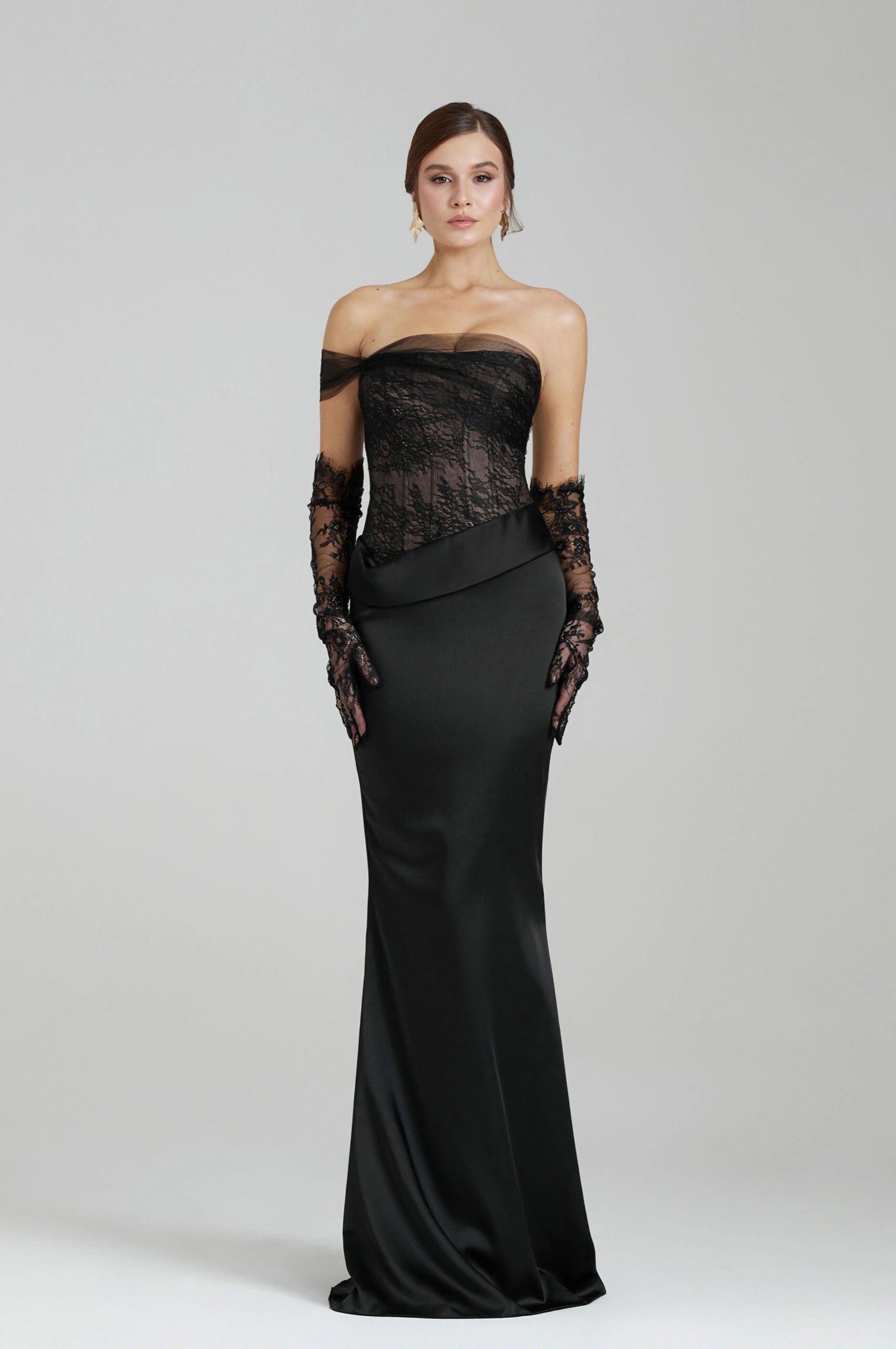 “ VERA “ BY ÔZÉ - LONG - OFF SHOULDERS - ASYMMETRICAL - MERMAID ( GLOVES )