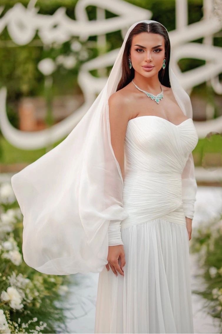 “ LOVE IN BLOOM ” - LONG - STRAPLESS - CORSET - STRAIGHT CUT