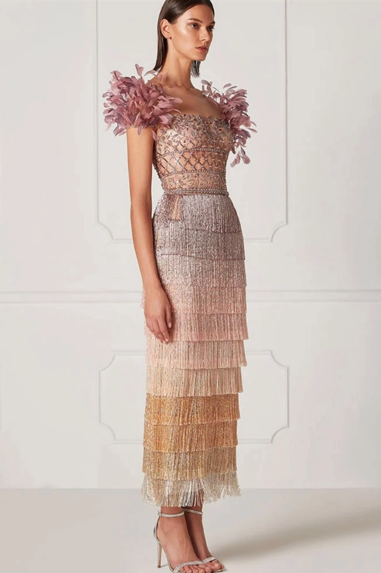 “ DIAYANA “ - MIDI - STRAIGHT - SLEEVES 