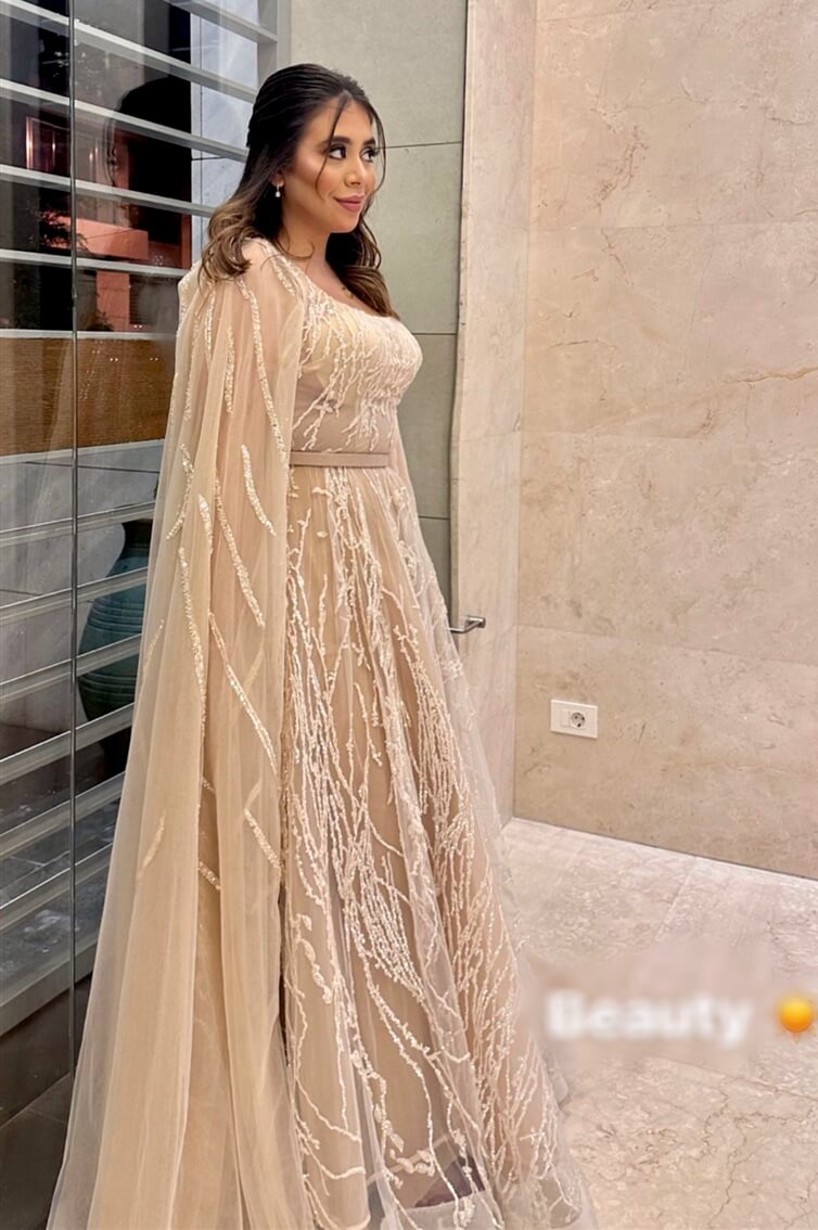 “CHARLIE” - LONG - ROUND  CUT - FLOWY