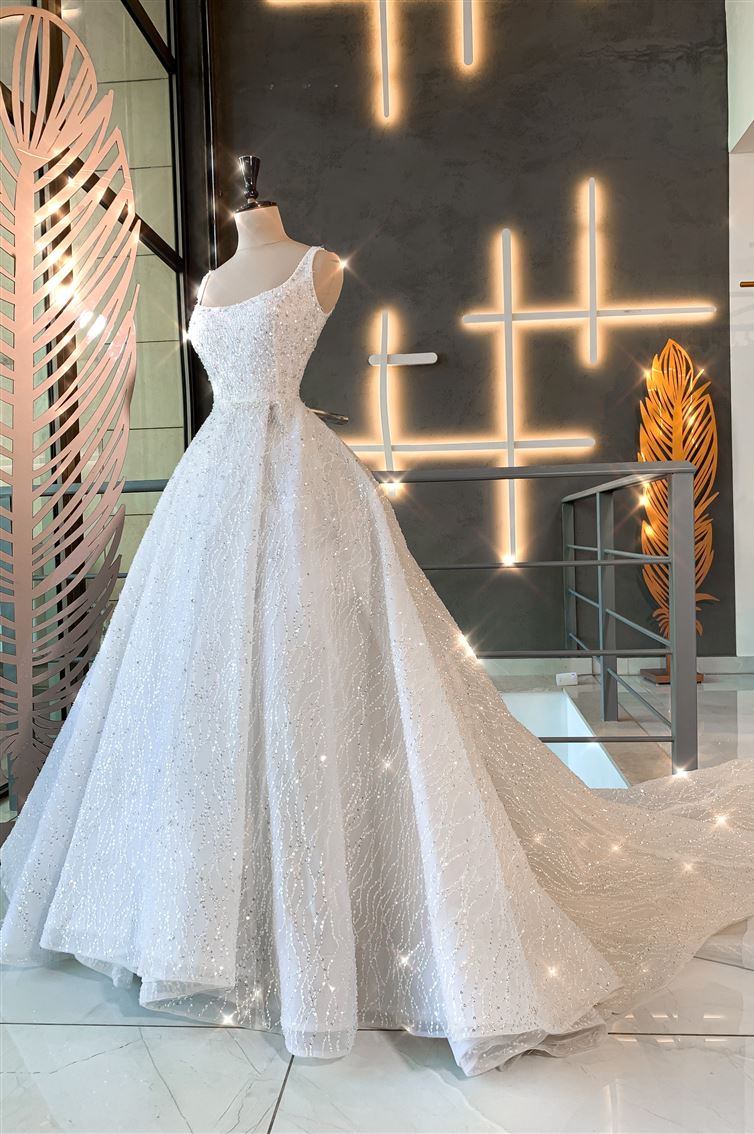 DREAMY LINES - SQAURE CUT  - PRINCESS (VEIL)
