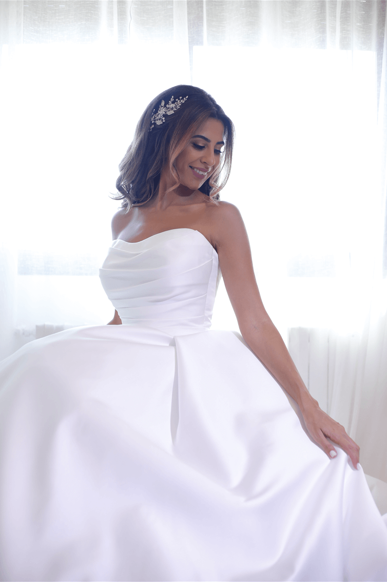 ALEXANDRA - strapless- princess- white